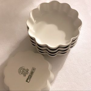 SOLD. Pillivuyt tart dishes. Set of 5.